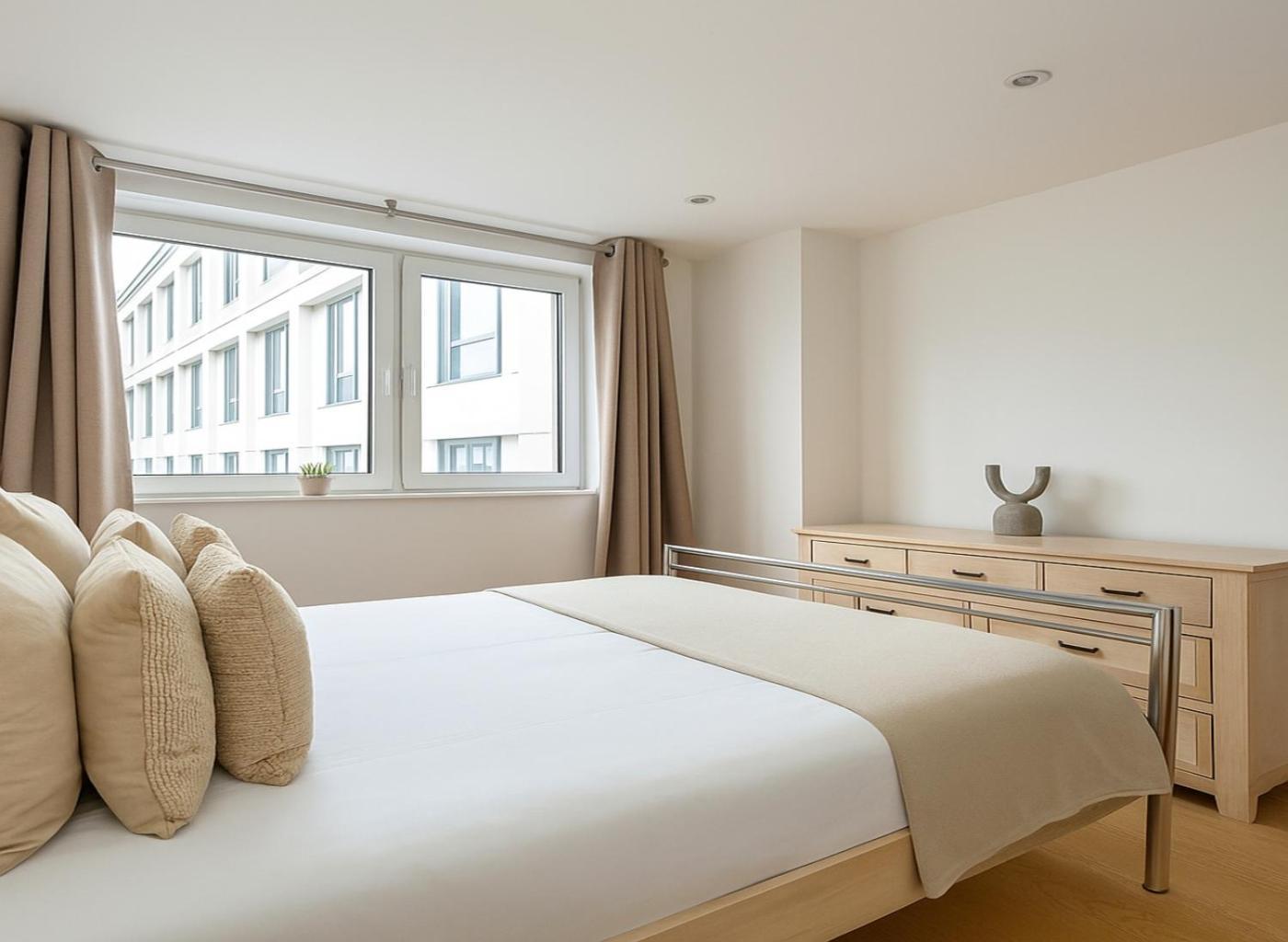 Modern Flat On Tower Bridge Road - Walk To Borough Market Apartment London
